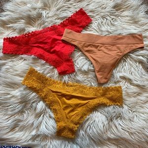 Aerie American Eagle Lace Seamless Thong Bundle